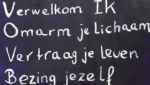 c7a16d37 3c33 4b49 b776 9240915f065d 111758692468